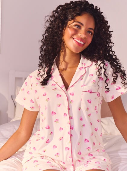 Heart roses pyjama shorties in a bag